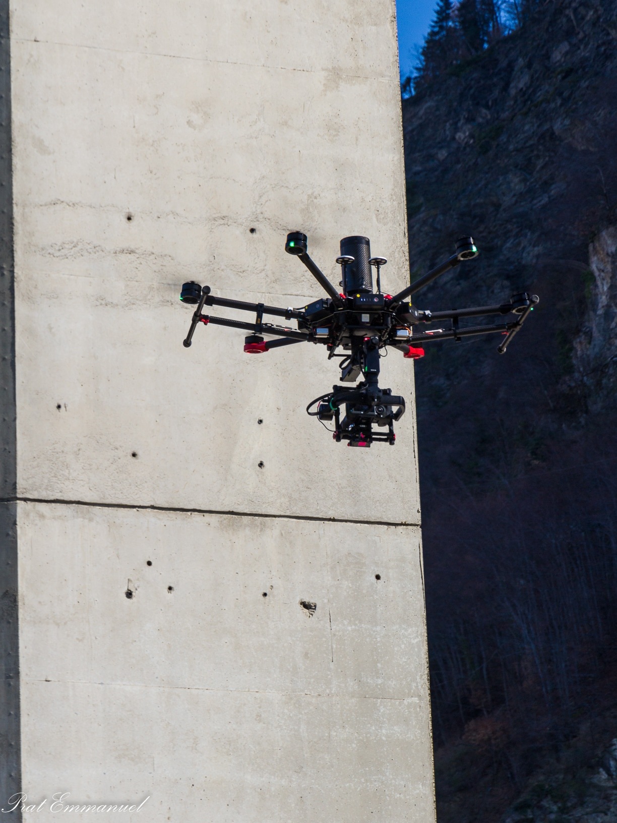 Peuton faire voler un drone au dessus d