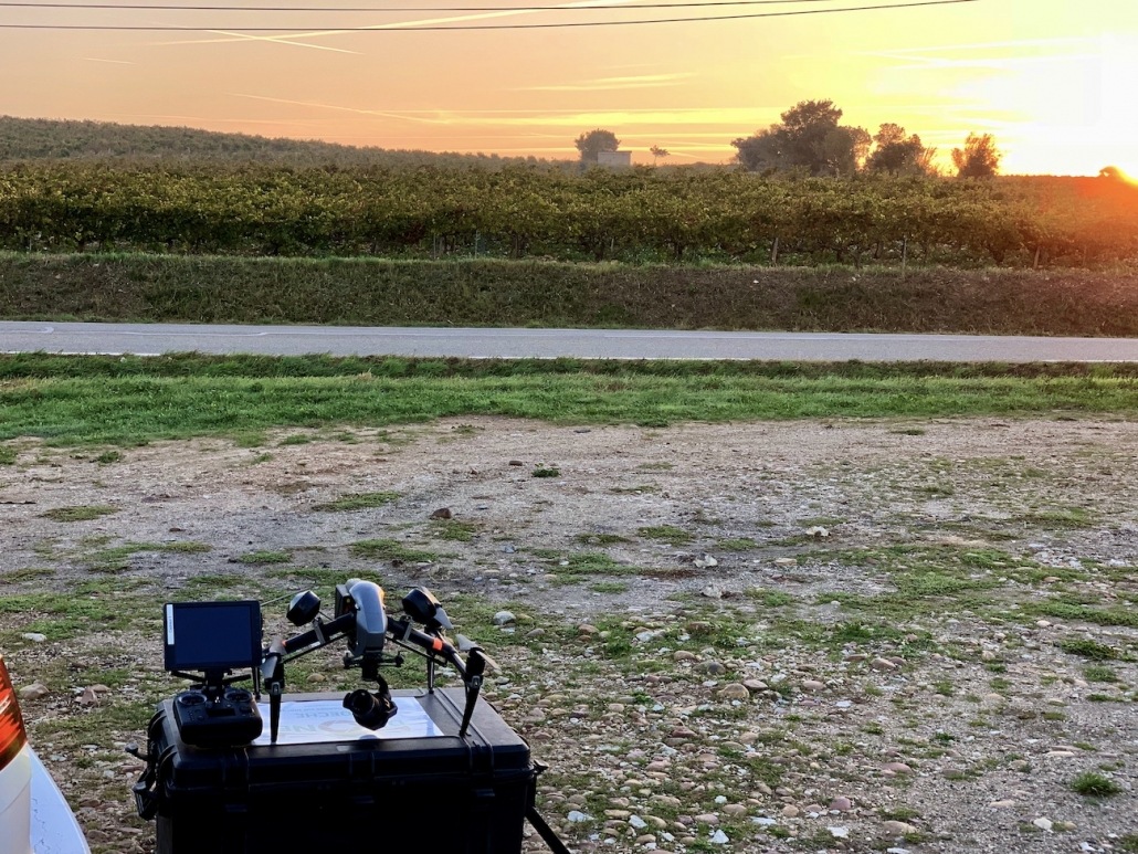 Opérateur Drone Vaucluse Prise Des Vues En Hauteur Vignes De Chateauneuf Du Pape