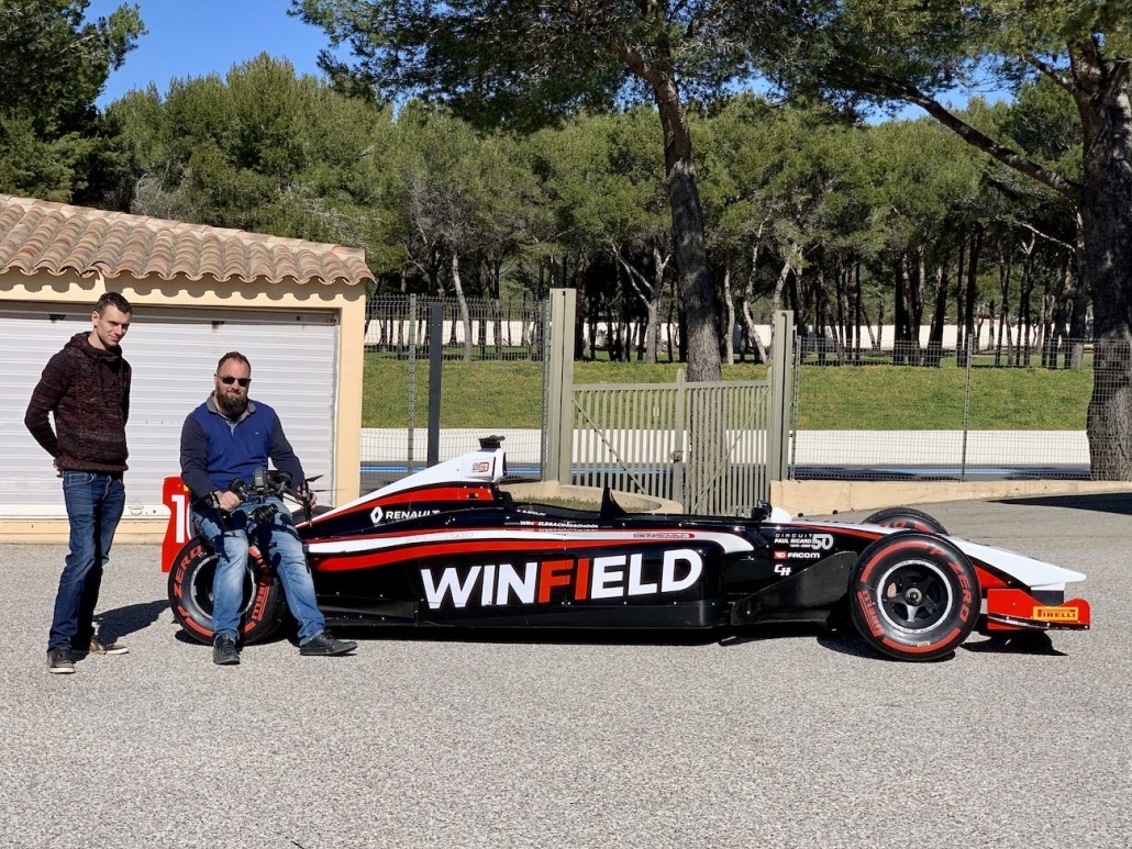 Professionnel Vidéo Aérienne Paul Ricard | Survol drone automobile par un drone | drone et automobile