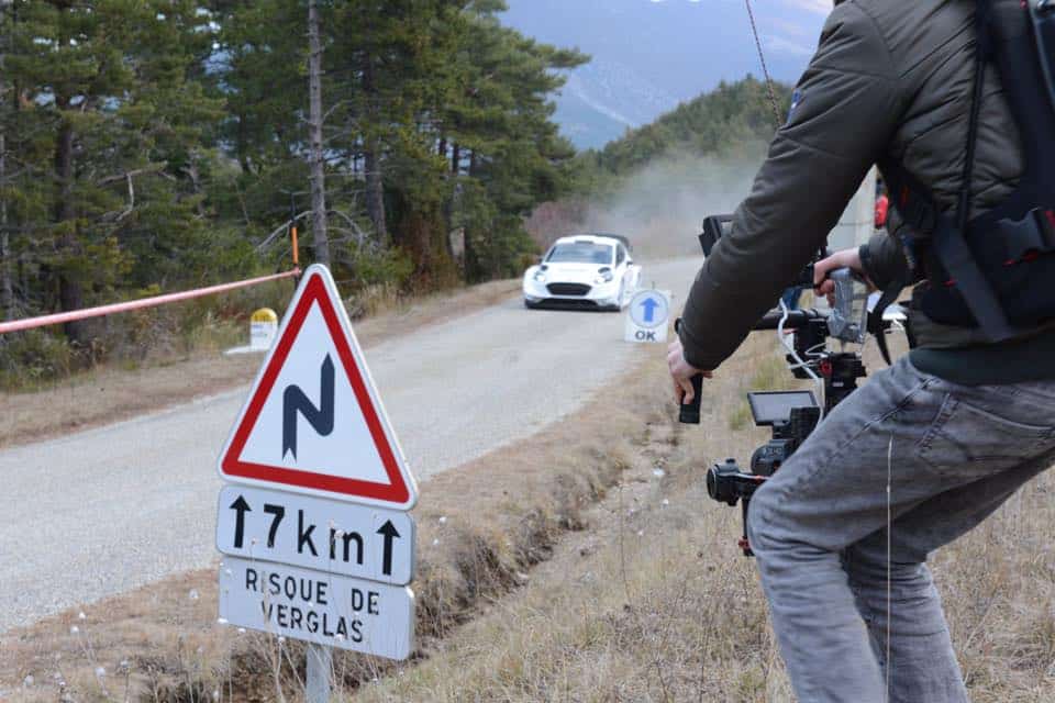 Vidéo de rallye de qualité