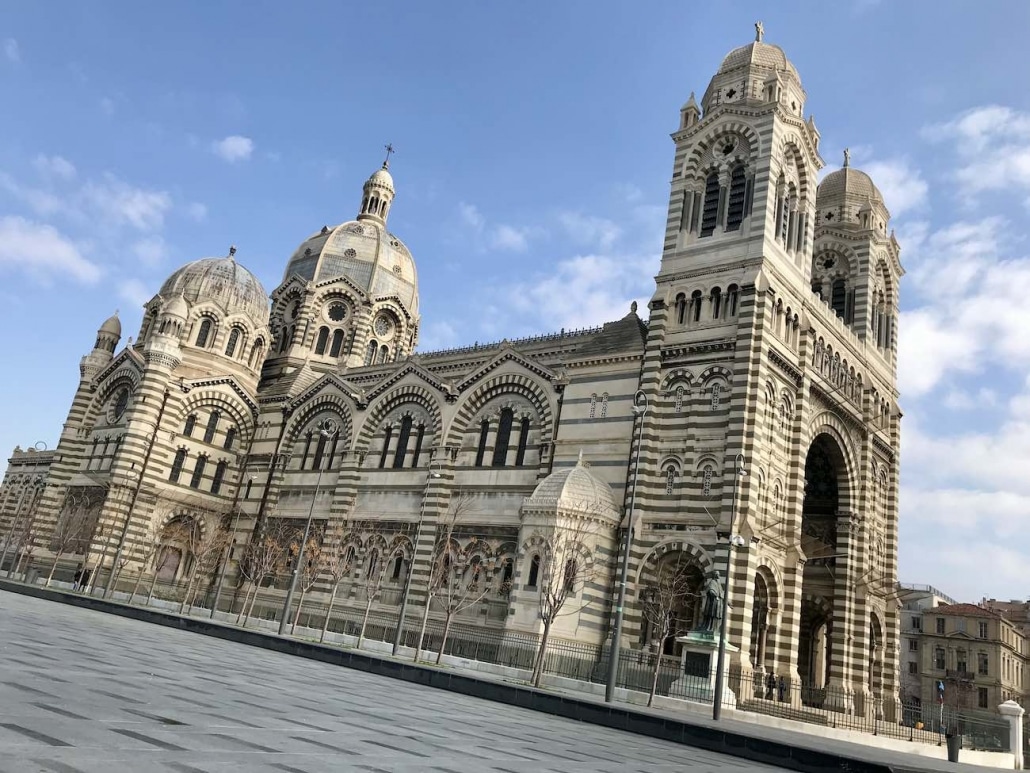 Cathedrale Saint Marie Marseille En Prise De Vue Aérienne