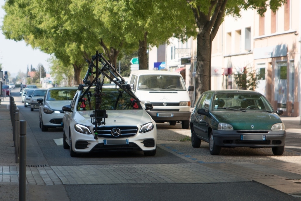 Voiture Travelling Homologuée Sur Route Ouverte | Une camera-car peut elle filmer sur route ?