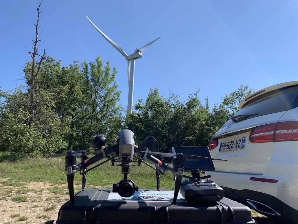 professionnel du drone expert en energie renouvellable éolienne