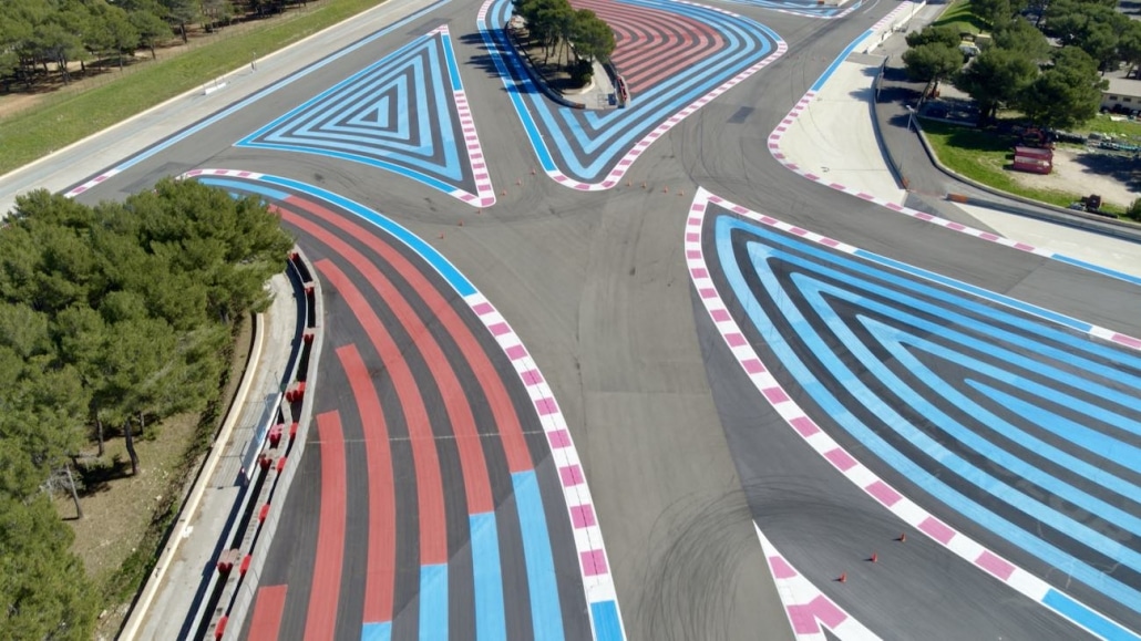 Photo Aérienne du s de la verrerie par drone sur le Circuit Du Grand Prix De France De Formule 1 | drone automobile