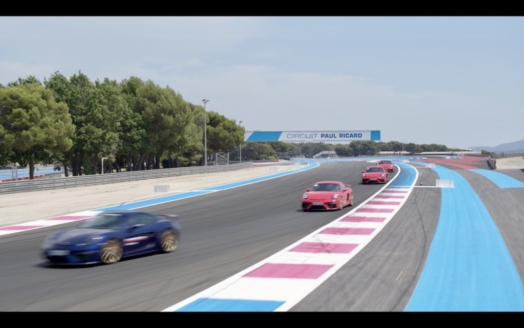 prise de vue aérienne par drone circuit du castellet porsche 718 virage de l'hotel 2