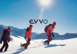 entreprise de drone dans les alpes : réalisation des prises de vues par drone pour evvo shoes