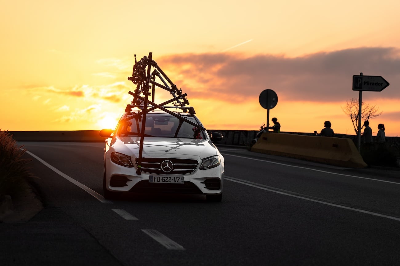 voiture travelling avec pilote pour pour tournage en europe